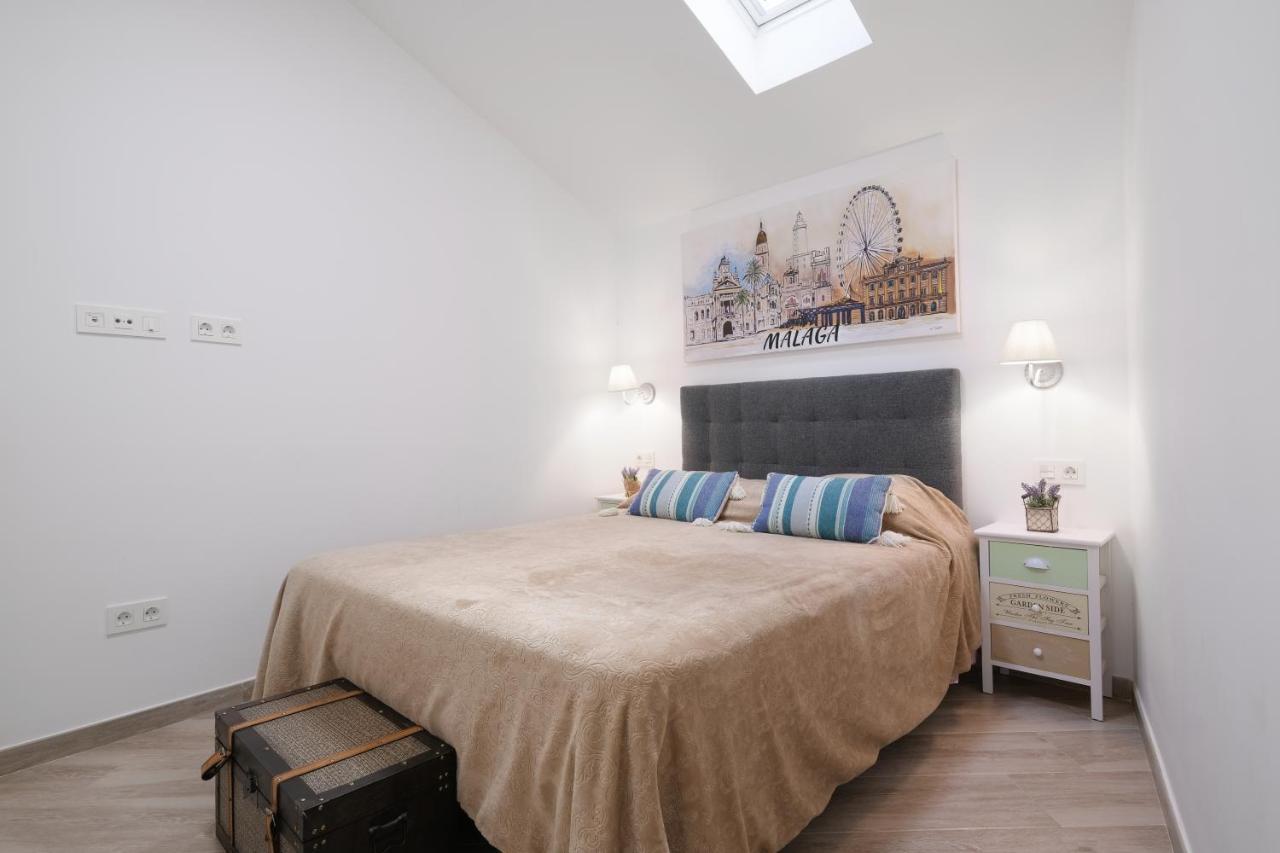 Malasana 51, New Art Apartment, Breakfast Included, Historic Center, Quite Neighborhood, Ml Malaga